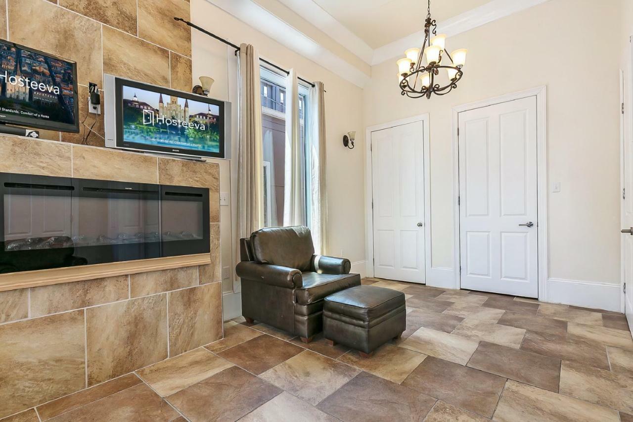 Spacious 4Br Condo On Carondelet Near All Hot Spo نيو أورلينز المظهر الخارجي الصورة